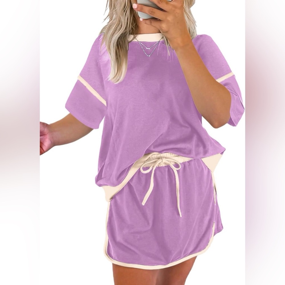 Evaless Women’s Lavender Crewneck with Contrast Trim Oversized Cropped Top